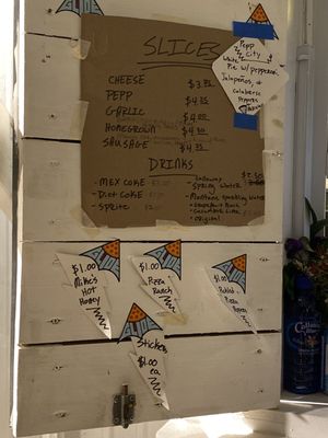 Glide Pizza by null