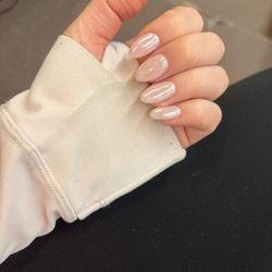 Paradise Spa & Nail - Pink gel with chrome