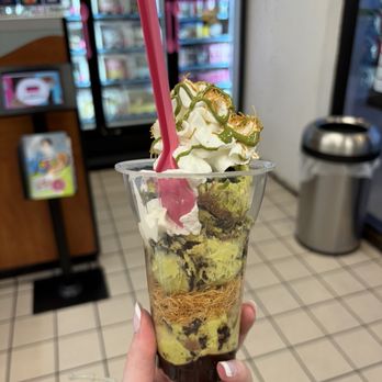 Baskin Robbins - Dubai Chocolate Sundae - Ice Cream & Frozen Yogurt Near Me - Coeur D Alene, Idaho Baskin Robbins - Dubai Chocolate Sundae - Ice Cream & Frozen Yogurt Near Me - Coeur D Alene, Idaho