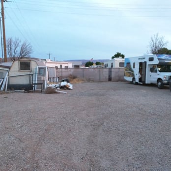 McArthur's Temple View RV Resort - Nice garbage pile - Resorts Near Me - St. George, Utah McArthur's Temple View RV Resort - Nice garbage pile - Resorts Near Me - St. George, Utah