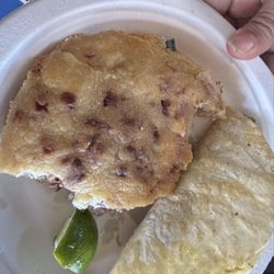 Gordita. And carne asada taco