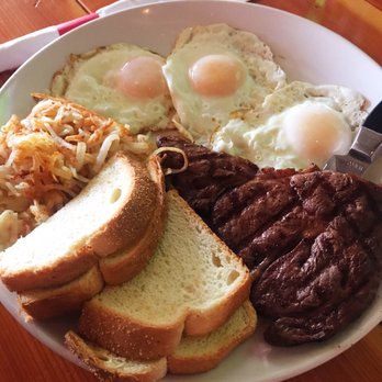 Rio On Main - Steak & Eggs - New American Near Me - Lake Orion, Michigan