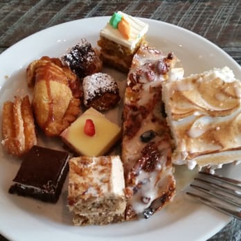 Caracol - Dessert plate - Seafood Near Me - Houston, Texas Caracol - Dessert plate - Seafood Near Me - Houston, Texas