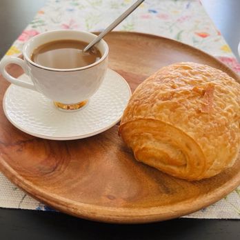 Le Croissant Factory - Cherry croissant - Bakeries Near Me - Sacramento, California Le Croissant Factory - Cherry croissant - Bakeries Near Me - Sacramento, California