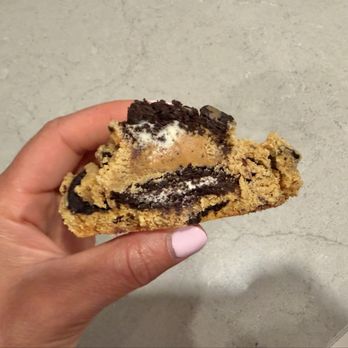 Loaded Crumb - Parent Trap: peanut butter dough with crushed Oreos and stuffed with pb and more Oreos - Desserts Near Me Loaded Crumb - Parent Trap: peanut butter dough with crushed Oreos and stuffed with pb and more Oreos - Desserts Near Me