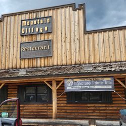 Mountain Village Restaurant - Classic look and classic vibe. Love it.