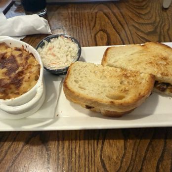 Mookie's BBQ - Barbeque Near Me - Great Falls, Virginia