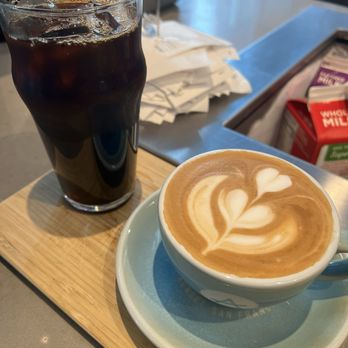Andytown Coffee Roasters - Perfect pair- cold brew and flat white - Coffee Roasteries Near Me - San Francisco, California Andytown Coffee Roasters - Perfect pair- cold brew and flat white - Coffee Roasteries Near Me - San Francisco, California