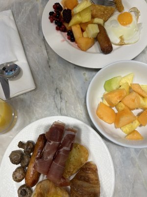 Radisson Blu Royal Hotel, Dublin by null