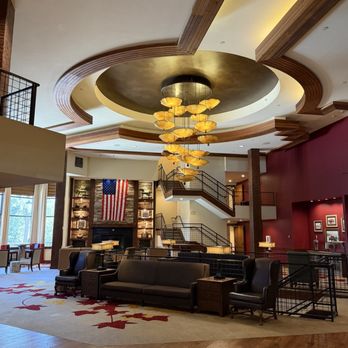 Lake Arrowhead Resort & Spa - Resorts Near Me - Lake Arrowhead, California