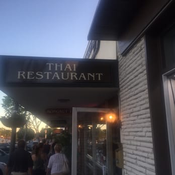Mongkut Thai Restaurant - Delicious - Thai Near Me - San Clemente, California