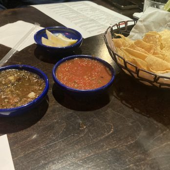 Mariano’s Hacienda Ranch - Chips and salsa - Mexican Near Me - Arlington, Texas