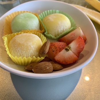 NOKturne Juice Bar & World Food - Their mochi - Vegetarian Near Me - Houston, Texas
