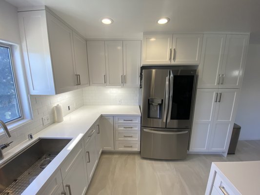 Home Renovation Projects - We are a reliable restoration firm committed to deliver exceptional service at an affordable price for our city and neighbors. We understand that time is crucial in the event of any disaster, and that's why our team is available 24/7 providing complete emergency mitigation services for residential and commercial properties. We deal with your insurance directly so that you don't have to, resulting in a hassle-free insurance claim process. Go Eco Restoration is determined to provide you with the peace of mind that you deserve from beginning to end of the restoration process. Home Renovation Projects - We are a reliable restoration firm committed to deliver exceptional service at an affordable price for our city and neighbors. We understand that time is crucial in the event of any disaster, and that's why our team is available 24/7 providing complete emergency mitigation services for residential and commercial properties. We deal with your insurance directly so that you don't have to, resulting in a hassle-free insurance claim process. Go Eco Restoration is determined to provide you with the peace of mind that you deserve from beginning to end of the restoration process.