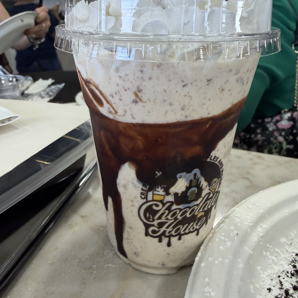 Chocolate House - (Shake 16oz) Ferrero - Creperies Near Me - Bethpage, New York