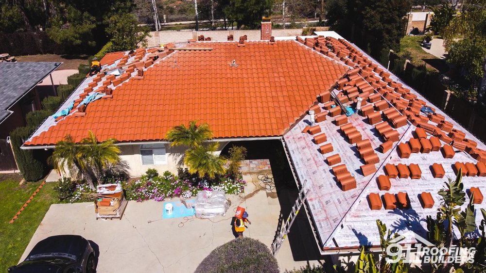 Slide of 911 Roofing Builders