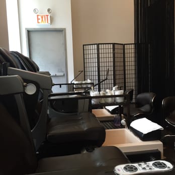 Primp & Polish - State of the art massage chairs. - Day Spas Near Me - Brooklyn, New York Primp & Polish - State of the art massage chairs. - Day Spas Near Me - Brooklyn, New York