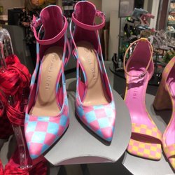 Dillard's