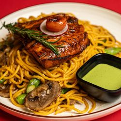 NAM Kitchen - Gardena - Salmon Noodles