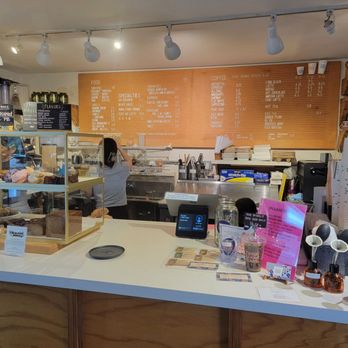 Bean About Town Honolulu - Interior - Coffee & Tea Near Me - Honolulu, Hawaii