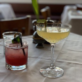 Washington House Restaurant - BlackBerry fields - Bars Near Me - Basking Ridge, New Jersey Washington House Restaurant - BlackBerry fields - Bars Near Me - Basking Ridge, New Jersey