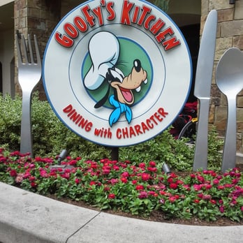Goofy's Kitchen - American Near Me - Anaheim, California