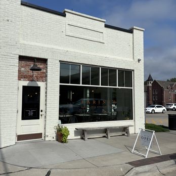 Fariner Bakery - Bakeries Near Me - Ashland, Nebraska