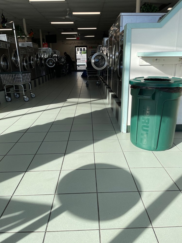 MASSAPEQUA LAUNDRY Updated September 2024 13 Reviews 833 North