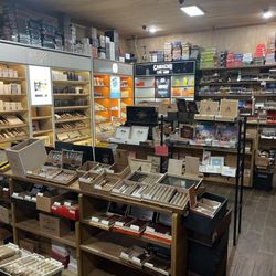 Elite Cigar & Accessories - Cigar humidor
