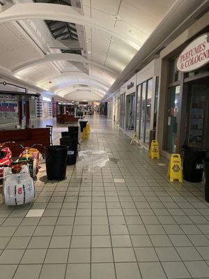 Moorestown Mall by null