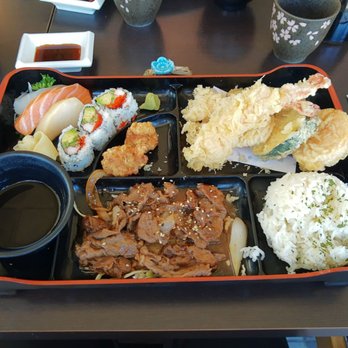 Fujisan Japanese Restaurant - Japanese Near Me - Markham, Ontario