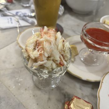 Swan Oyster Depot - Crab - Seafood Near Me - San Francisco, California Swan Oyster Depot - Crab - Seafood Near Me - San Francisco, California