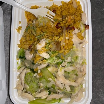 Long River - a plate of food with rice and vegetables - Chinese Near Me - Brooklyn, New York