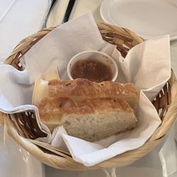 Cuckoo Italian Trattoria & Pizzeria - Bread provided was very nice