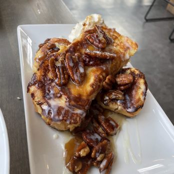 Toast Cafe - Pralines & cream French toast - Breakfast & Brunch Near Me - Philadelphia, Pennsylvania Toast Cafe - Pralines & cream French toast - Breakfast & Brunch Near Me - Philadelphia, Pennsylvania
