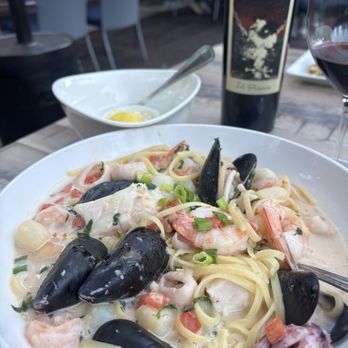Spindleshanks - Scampi Linguini - New American Near Me - Tahoe Vista, California Spindleshanks - Scampi Linguini - New American Near Me - Tahoe Vista, California