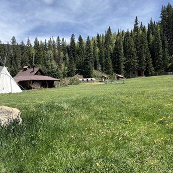 Dunton Hot Springs - Hotels Near Me - Dolores, Colorado