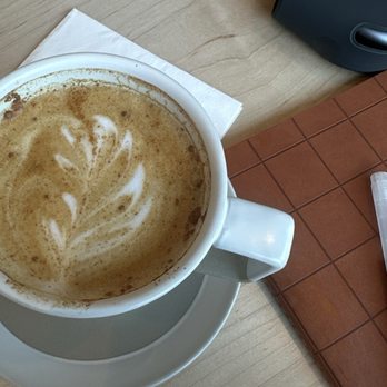 Tenfold Coffee - Latte - Coffee & Tea Near Me - Houston, Texas