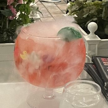 Sugar Factory Foxwoods - Dry drink with dry ice. Approx $45, mostly Ice lol - American Near Me - Mashantucket, Connecticut Sugar Factory Foxwoods - Dry drink with dry ice. Approx $45, mostly Ice lol - American Near Me - Mashantucket, Connecticut