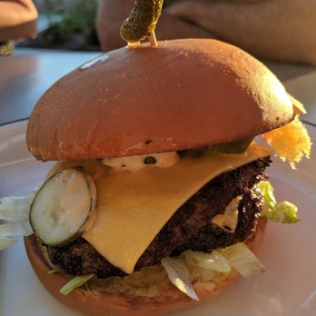 SENATE - Burger - Gastropubs Near Me - Blue Ash, Ohio SENATE - Burger - Gastropubs Near Me - Blue Ash, Ohio