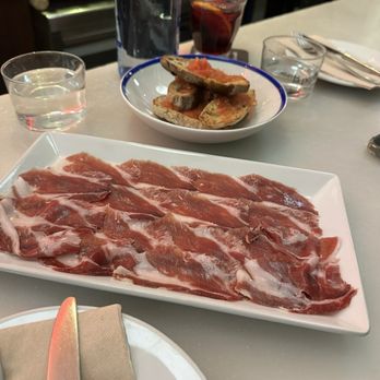 La Pepita - Tapas Bars Near Me - Barcelona, B