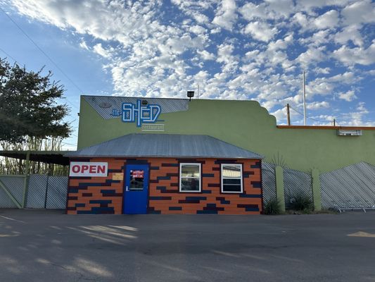 OMPC-The Shed by null