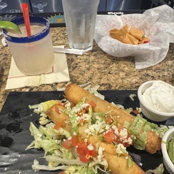 El Portal - Flautas Shredded Beef - Mexican Near Me - Pasadena, California