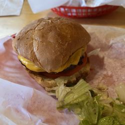 R & R Drive In - Burger