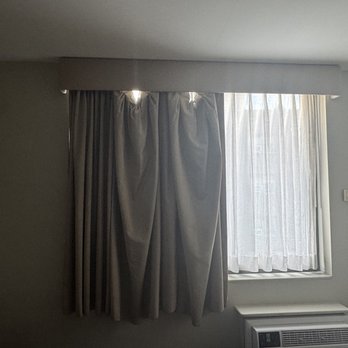 The Andrew Hotel - torn and unhooked curtains - Hotels Near Me - Great Neck, New York The Andrew Hotel - torn and unhooked curtains - Hotels Near Me - Great Neck, New York