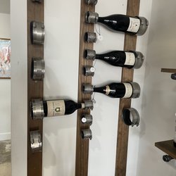 French Country Wines - Cool design!