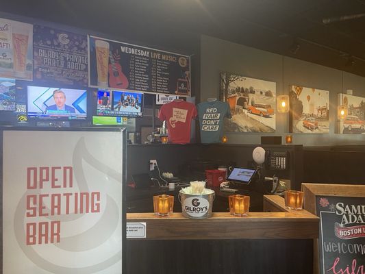 Gilroy's Kitchen + Pub + Patio by null