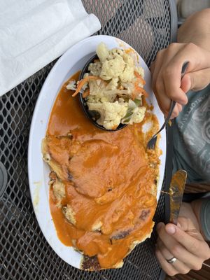 Monse's Pupuseria by null