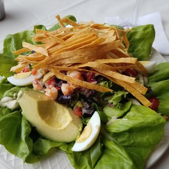 Lakehouse Grille - Shrimp Cobb salad - American Near Me - Meredith, New Hampshire Lakehouse Grille - Shrimp Cobb salad - American Near Me - Meredith, New Hampshire