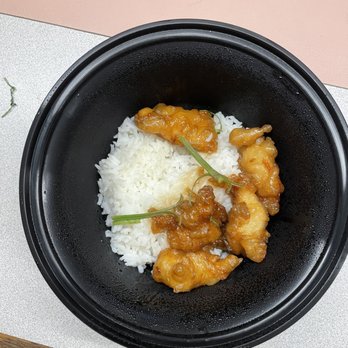 P.F. Chang's - $12 for Crispy Honey Chicken... really? 5 tiny pieces? With barely any meat inside? - Chinese Near Me - Annapolis, Maryland P.F. Chang's - $12 for Crispy Honey Chicken... really? 5 tiny pieces? With barely any meat inside? - Chinese Near Me - Annapolis, Maryland